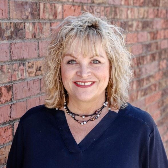 Land Listing Agent Photo