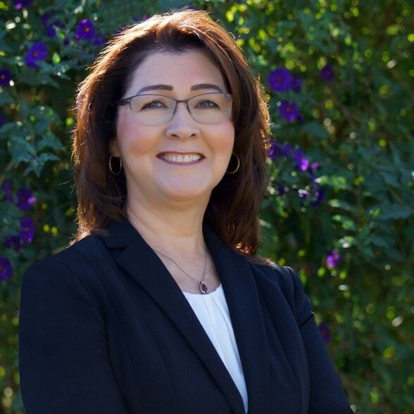 Land Listing Agent Photo