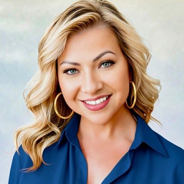 Land Listing Agent Photo