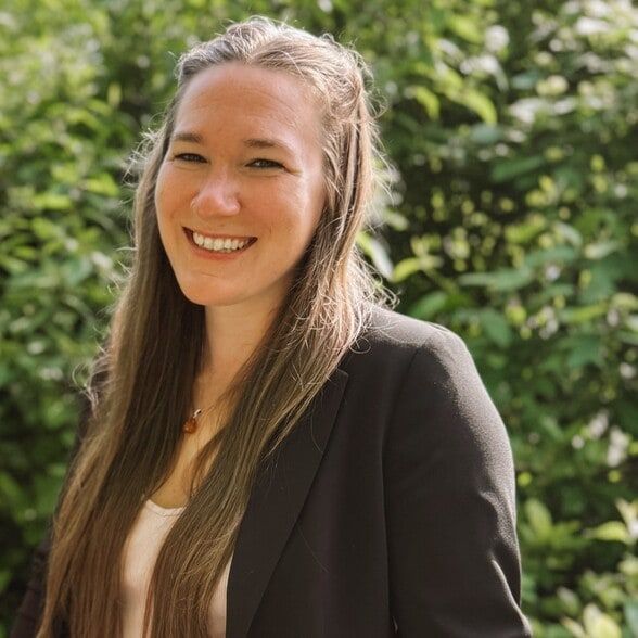 Land Listing Agent Photo