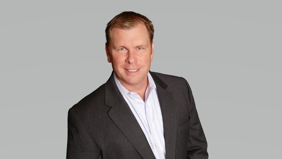 Land Listing Agent Photo