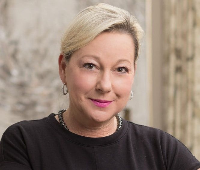 Land Listing Agent Photo