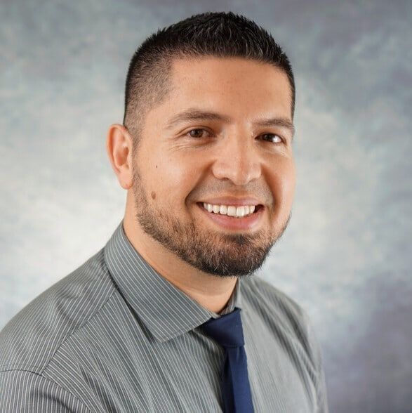 Land Listing Agent Photo