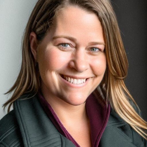 Land Listing Agent Photo