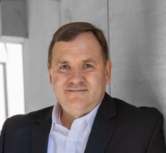 Land Listing Agent Photo