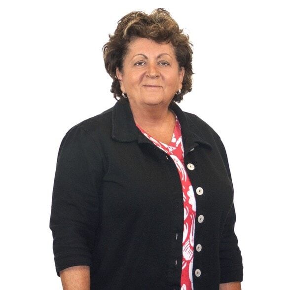 Land Listing Agent Photo