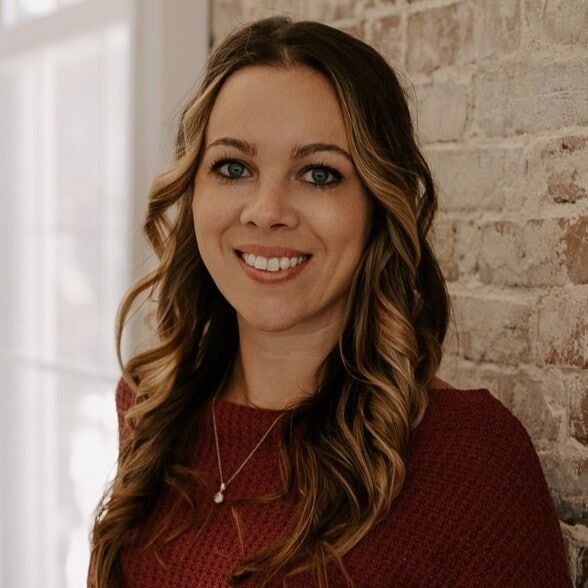 Land Listing Agent Photo