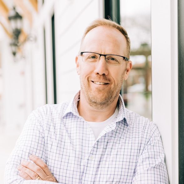 Land Listing Agent Photo