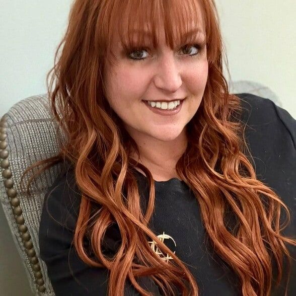 Land Listing Agent Photo