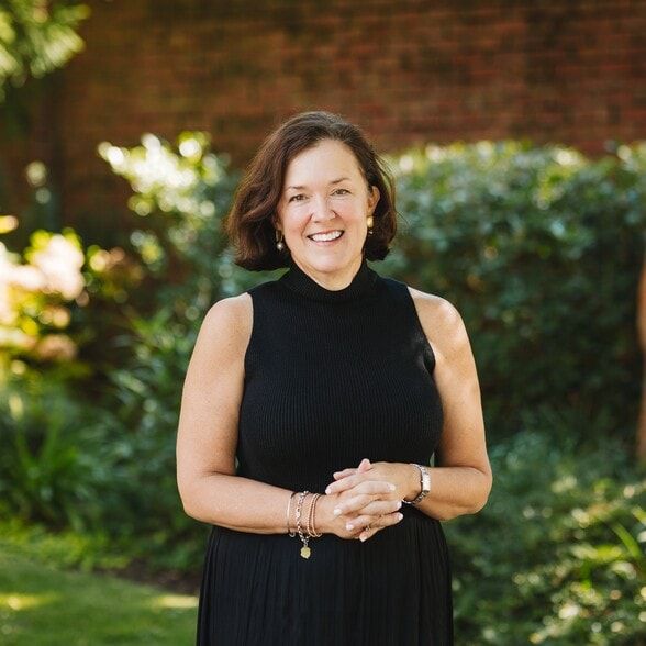 Land Listing Agent Photo