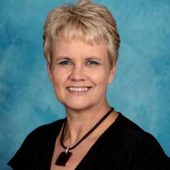 Land Listing Agent Photo