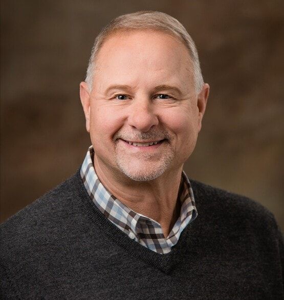 Land Listing Agent Photo