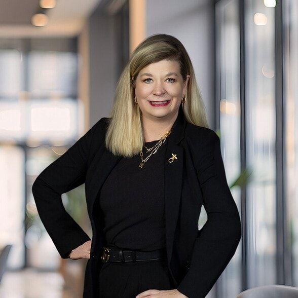 Land Listing Agent Photo