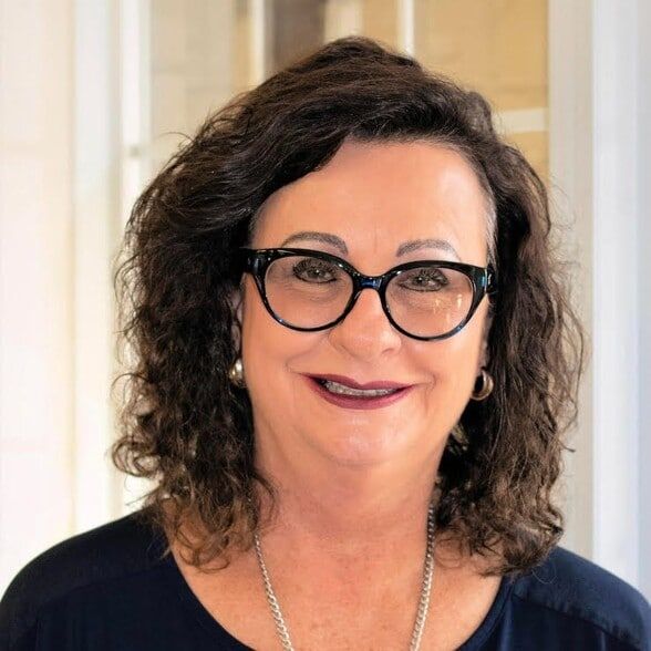 Land Listing Agent Photo