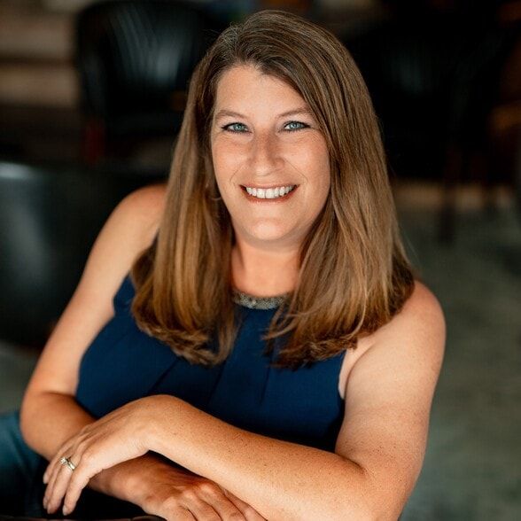 Land Listing Agent Photo