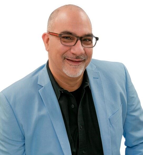 Land Listing Agent Photo