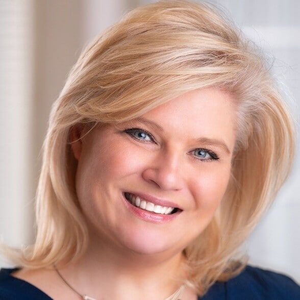 Land Listing Agent Photo