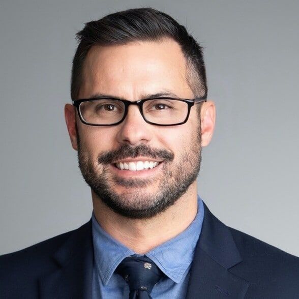 Land Listing Agent Photo