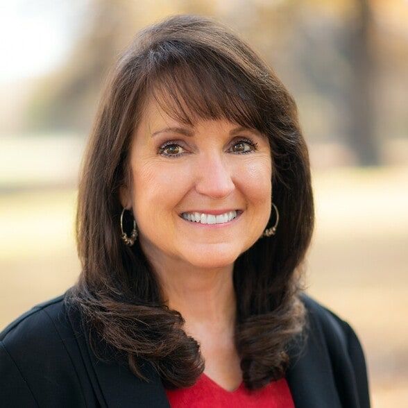 Land Listing Agent Photo