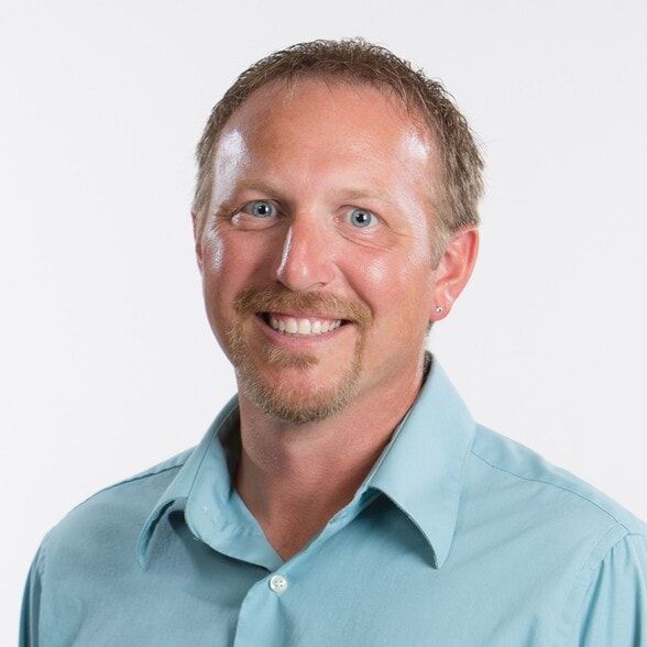 Land Listing Agent Photo