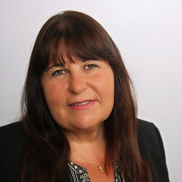 Land Listing Agent Photo