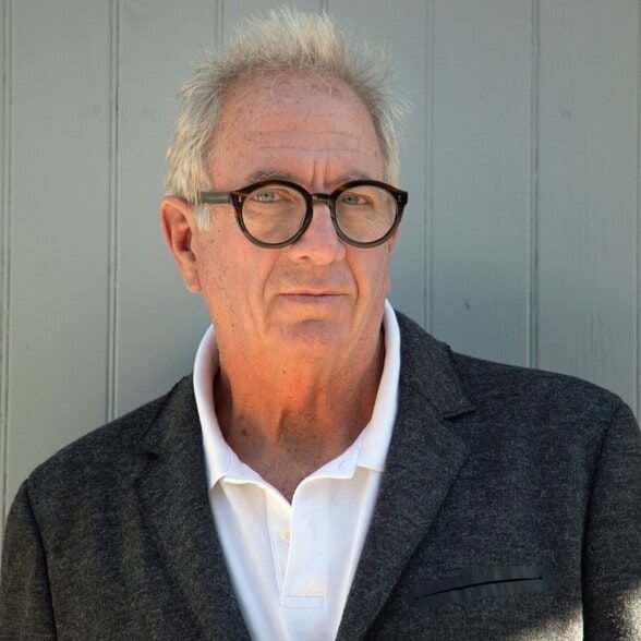 Land Listing Agent Photo