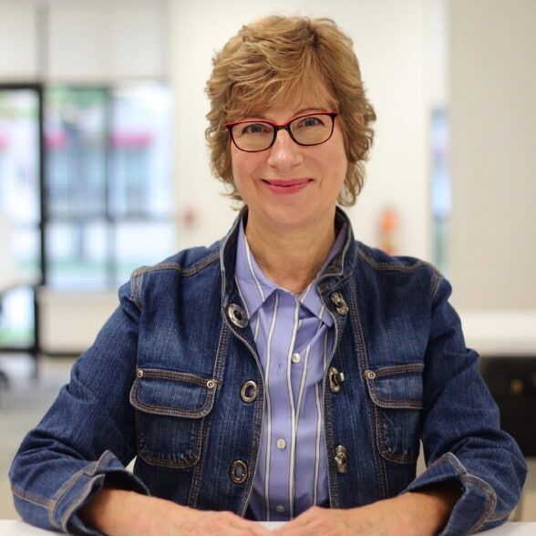 Land Listing Agent Photo