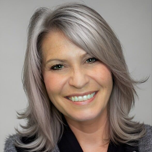 Land Listing Agent Photo