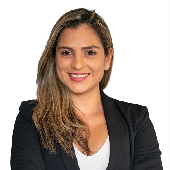 Land Listing Agent Photo