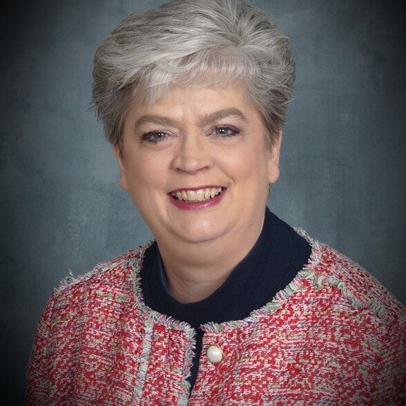 Land Listing Agent Photo