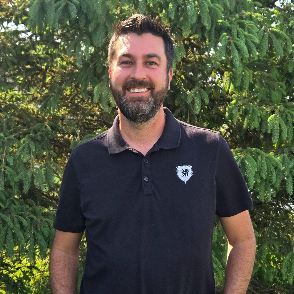 Land Listing Agent Photo