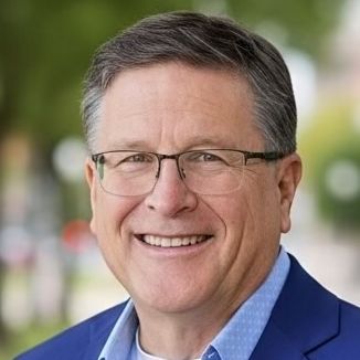 Land Listing Agent Photo