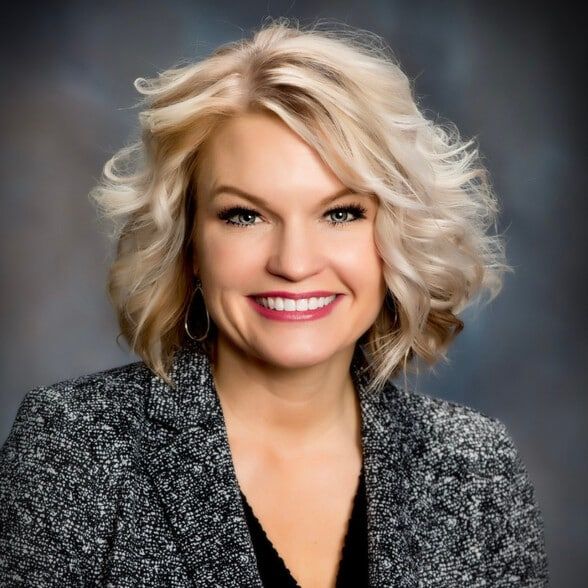 Land Listing Agent Photo