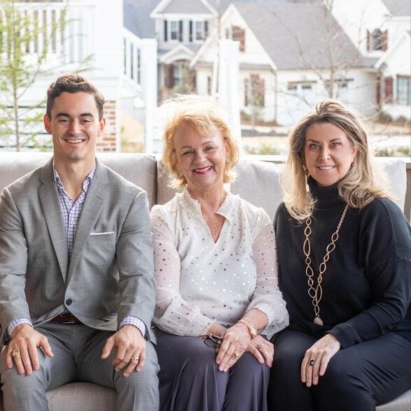 Land Listing Agent Photo