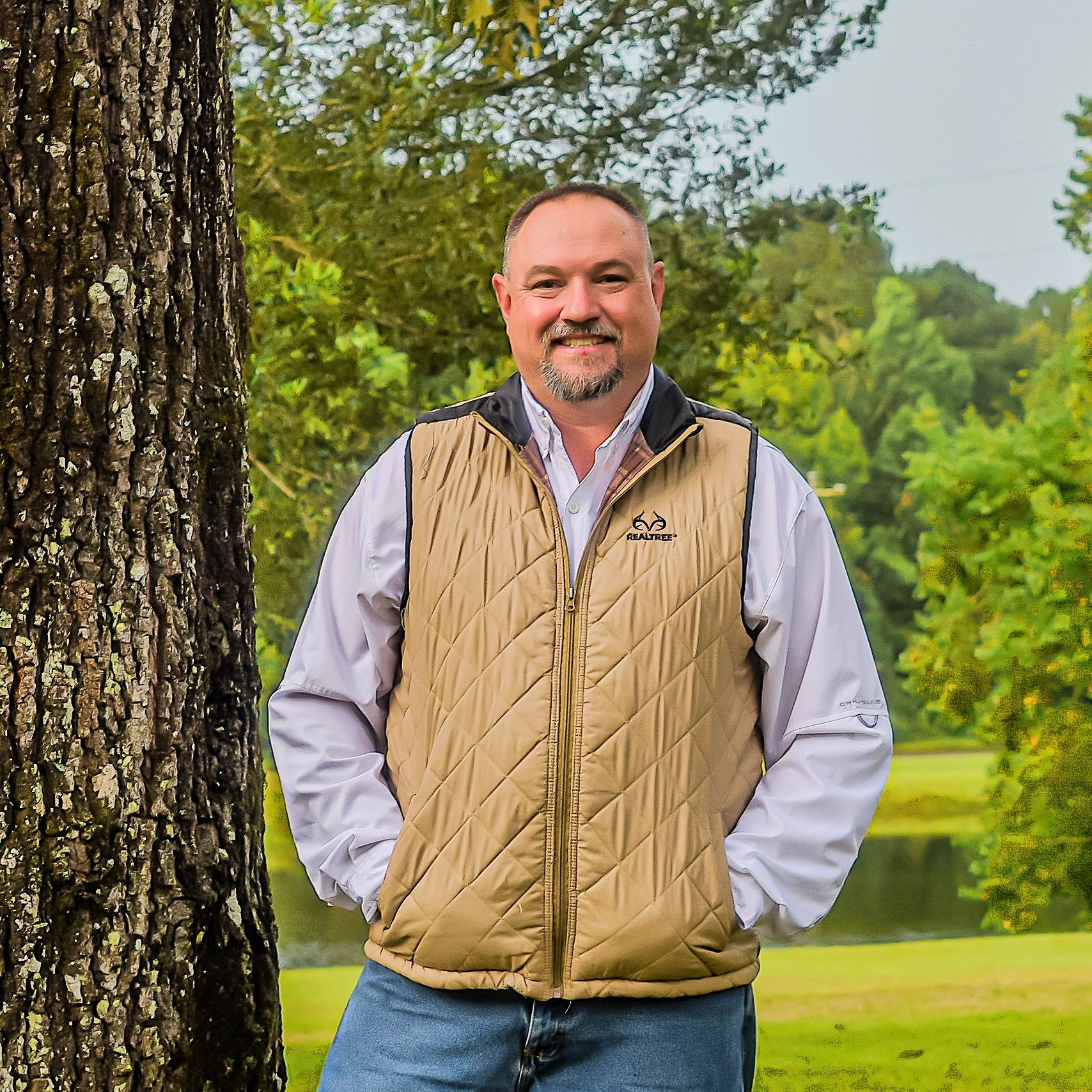 Land Listing Agent Photo