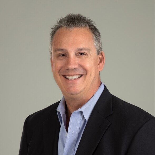 Land Listing Agent Photo