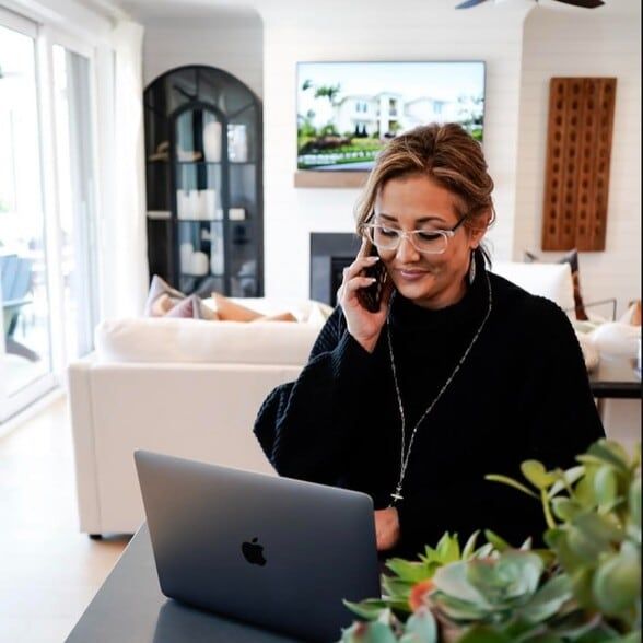 Land Listing Agent Photo