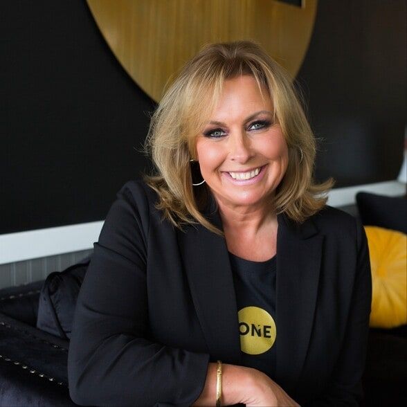 Land Listing Agent Photo