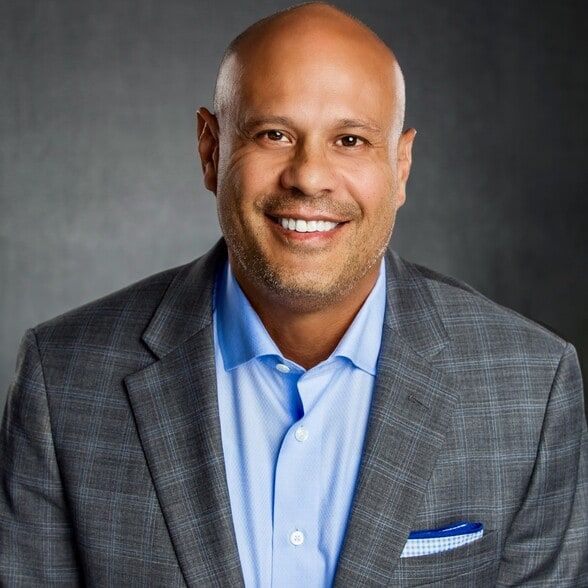 Land Listing Agent Photo