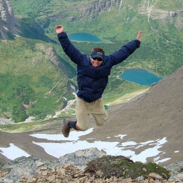 Land Listing Agent Photo