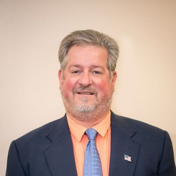 Land Listing Agent Photo