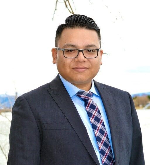 Land Listing Agent Photo