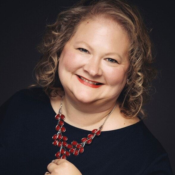 Land Listing Agent Photo