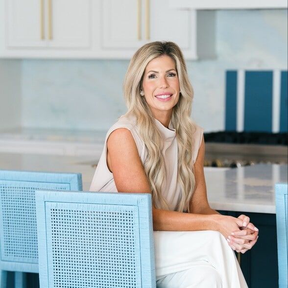 Land Listing Agent Photo