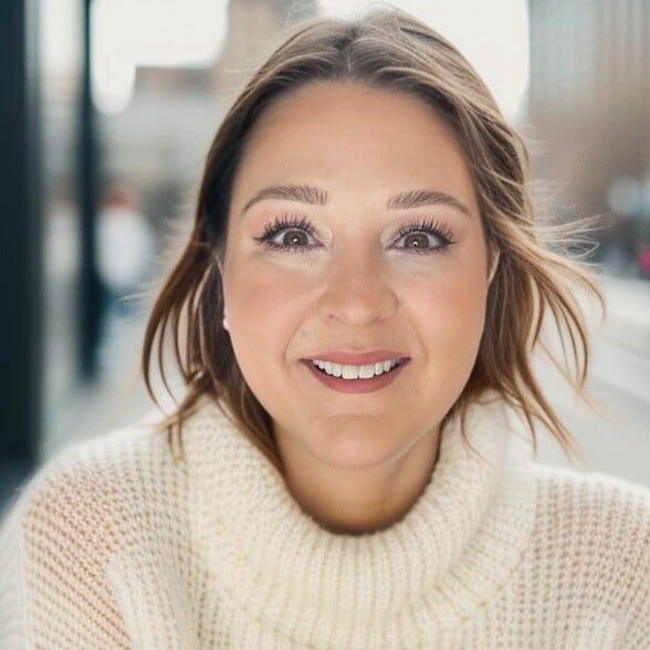 Land Listing Agent Photo