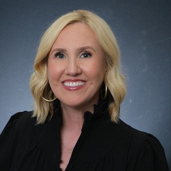 Land Listing Agent Photo