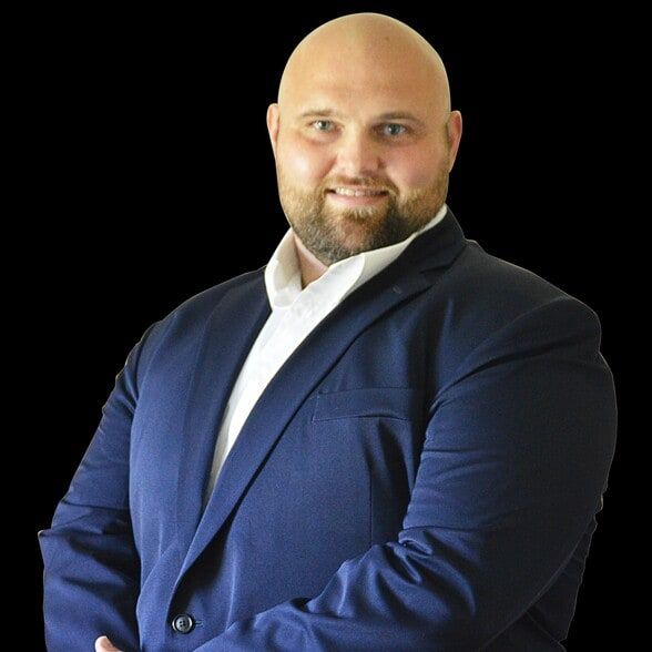 Land Listing Agent Photo