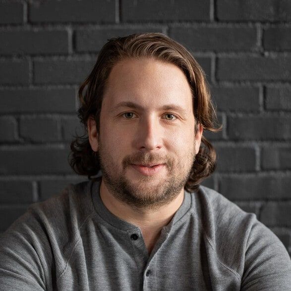 Land Listing Agent Photo