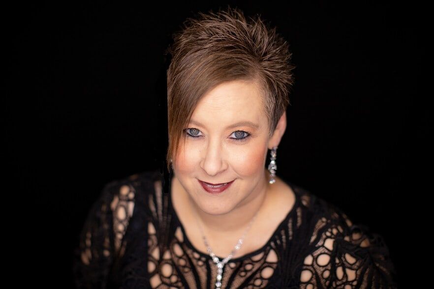 Land Listing Agent Photo