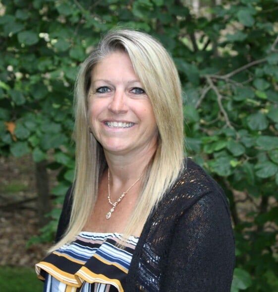 Land Listing Agent Photo